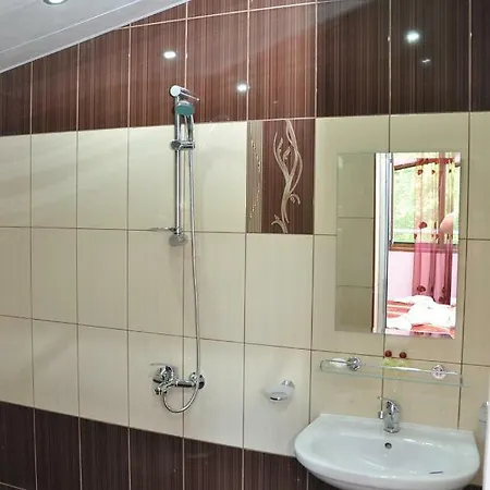 Hotel Jaky Complex 2*