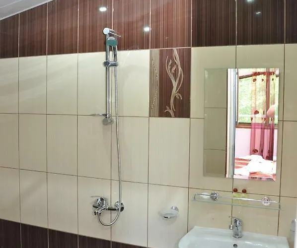 Hotel Jaky Complex 2*