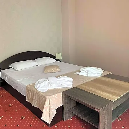 Jaky Complex Hotel