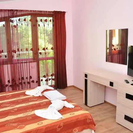 ホテル Jaky Complex クラネヴォ