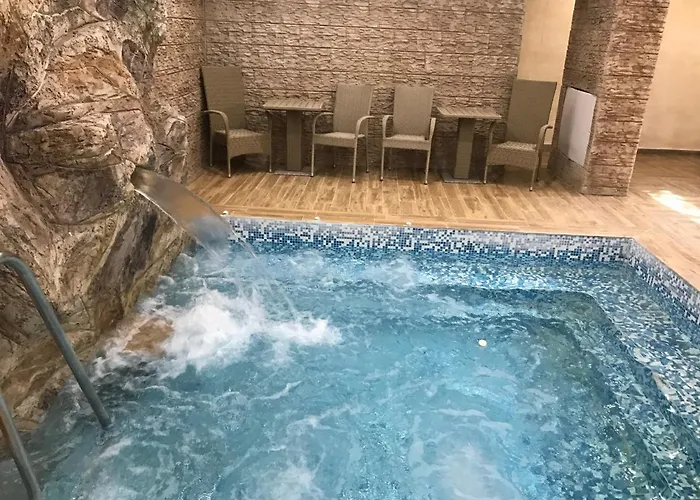 жаки комплекс 2* Кранево